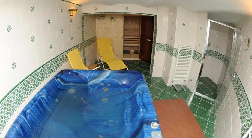Penzion Encian Tatranska Lomnica Ngoại thất bức ảnh
